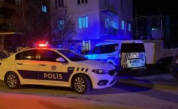 Aile içi tartışmada facia! Annesini darbeden babasına saldırdı