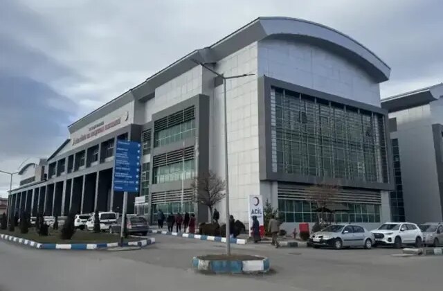 Arkadaşları özellikle uyarmış! Doğum günü pastası genç kızın sonu oldu