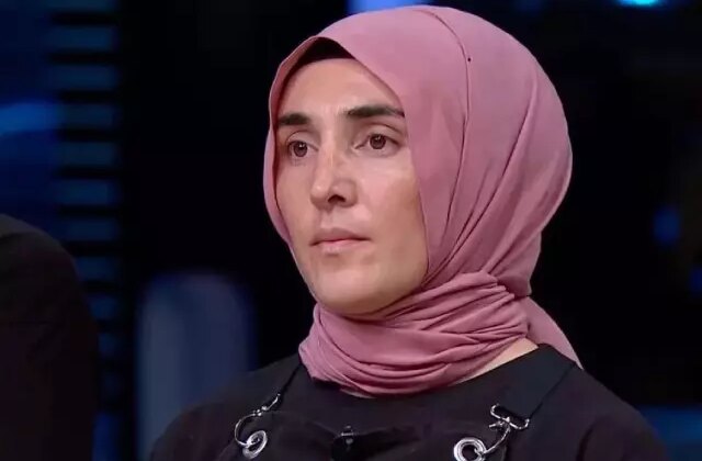 Ayşe Ekiz üzücü haberi duyurdu: Ünlü oyuncu hayatını kaybetti