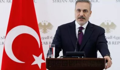 Bakan Fidan konuşurken toplantı yarıda kesildi, gerçek başka çıktı