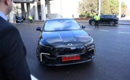 Bakan Kacır bütçe görüşmelerine Togg’un yeni modeli T10F ile geldi