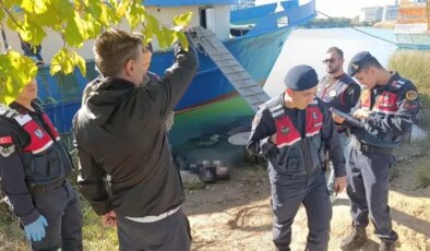 Balık tutmaya gelen vatandaşlar Manavgat Irmağında erkek cesedi buldu