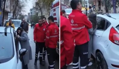 Bebeği arabada, otomobilin ve dairenin anahtarını da evde unuttu