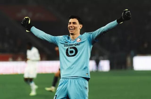 Berke Özer’in kurtardığı penaltı Lille’e yetmedi