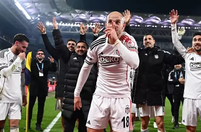 Beşiktaş’tan maç sonunda üst üste gönderme