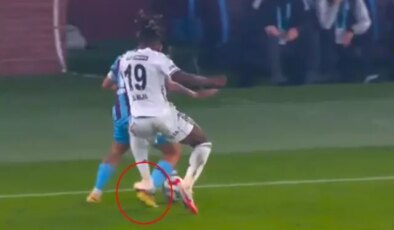 Beşiktaş, Trabzonspor karşısında 10 kişi kaldı