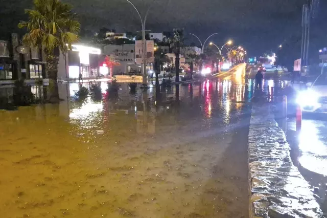 bodrum da saganak 1 evin istinat duvari coktu 19389228 9197 o