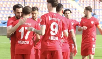 Boluspor yönetiminden futbolcuların “hareketsiz” protestosuna tepki