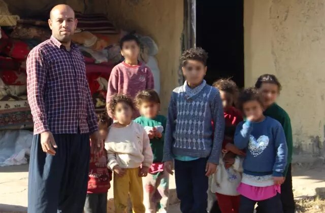 Bu ailenin gittiği her evde yangın çıkıyor! 2 aylık bebek ölümden döndü