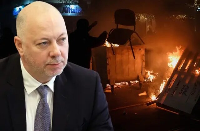 Bulgaristan Başbakanı Rosen Jelyazkov istifa etti