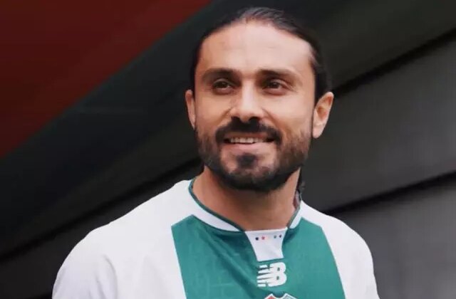 Bursaspor’dan dikkat çeken transfer! Halil Akbunar imzayı attı