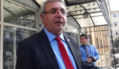 Bursasporlu taraftarların attığı slogana bir tepki de Mehmet Metiner’den