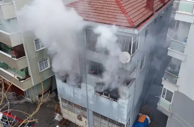 Çekmeköy’de mobilya atölyesinde çıkan yangın korkuttu: 3 katlı bina kullanılamaz hale geldi