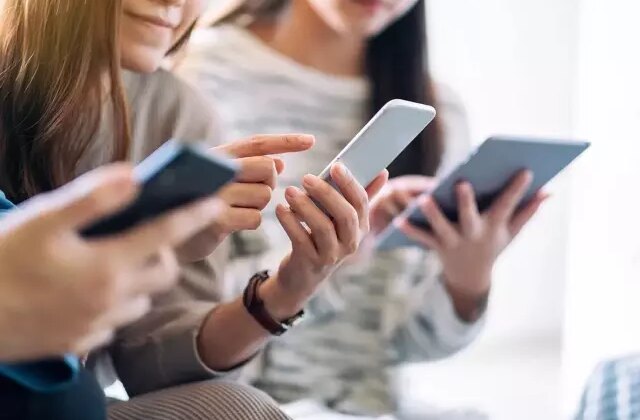 Cep telefonu aboneliğinde köklü değişim! Hatlar 3 ayda kapanacak