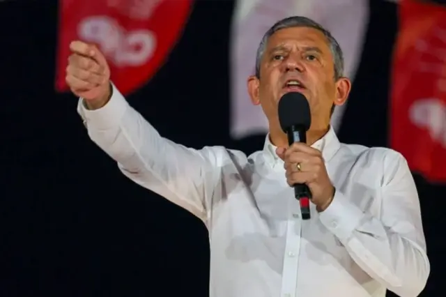 chp lideri ozgur ozel den emeklilere bir asgari 19344517 2119 o