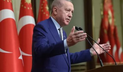 Cumhurbaşkanı Erdoğan’dan muhalefetin hedefindeki kesime destek: Ezmeye çalışanlara hadlerini bildiririz