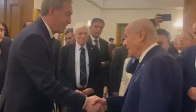 DEM’li Bakırhan’dan kendisini alkışlayan Bahçeli’ye “çay” daveti