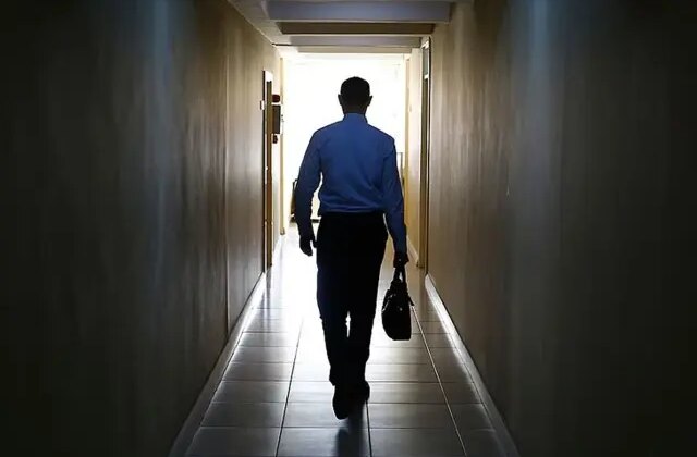 Dev banka 10 bin kişiyi işten çıkarıyor