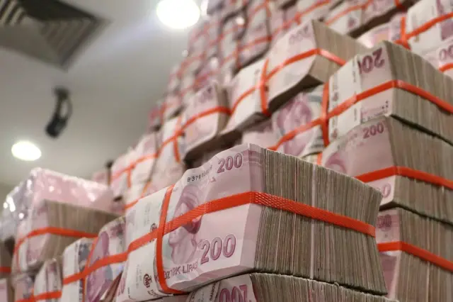 dev operasyon 2 milyar tl lik servete el konuldu 19338212 1036 o