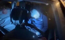 Direksiyon başında sızıp kaza yapan sürücü 3 saat uyanmadı