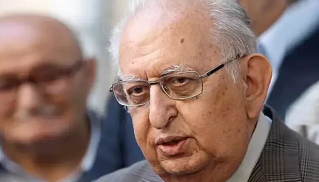 Eski TBMM Başkanı Hüsamettin Cindoruk yoğun bakımda