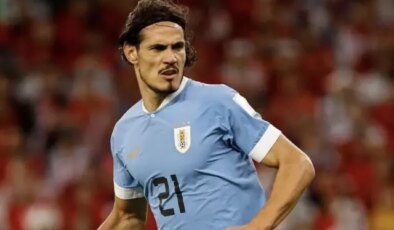 Edinson Cavani futbolculuk kariyerini noktaladı