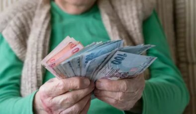 Emeklileri heyecanlandıran gelişme: Ankara kulislerinde “seyyanen zam” hareketliliği var