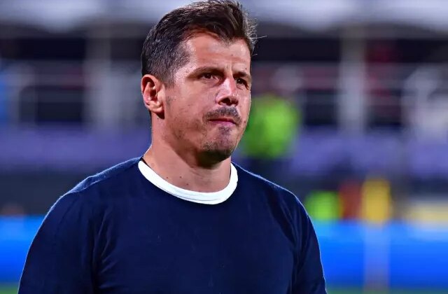 Emre Belözoğlu Süper Lig ekibine imzayı attı