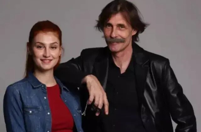 Erdal Beşikçioğlu’nun kızını bir görün! Kombiniyle galaya damga vurdu