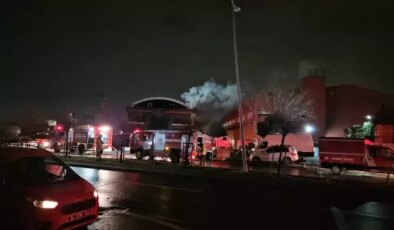 Esenyurt’taki fabrika yangını 6 saattir devam ediyor