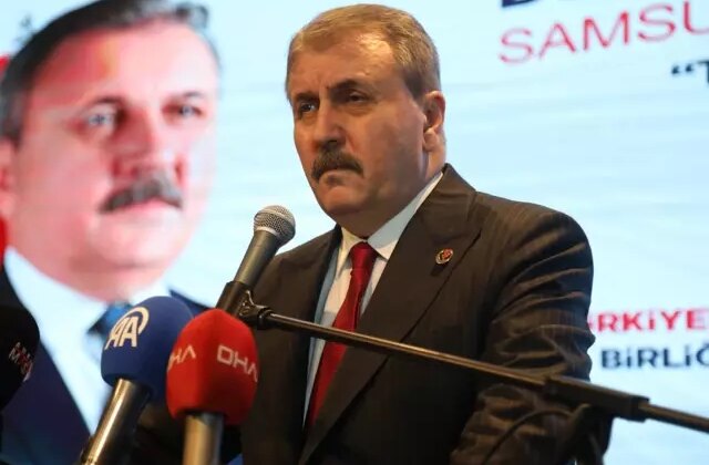 “Evlenmeyenleri işe almayacaksın” diyen Destici’den yeni açıklama