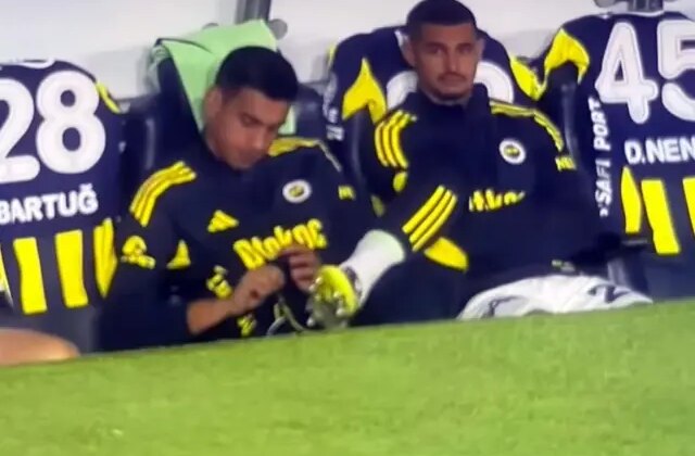 Fenerbahçe’de İrfan Can Eğribayat’a yol göründü