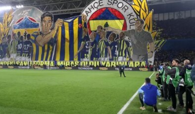 Fenerbahçe’de neler oluyor? Anlaşılan oyuncunun transferinde şok gelişme