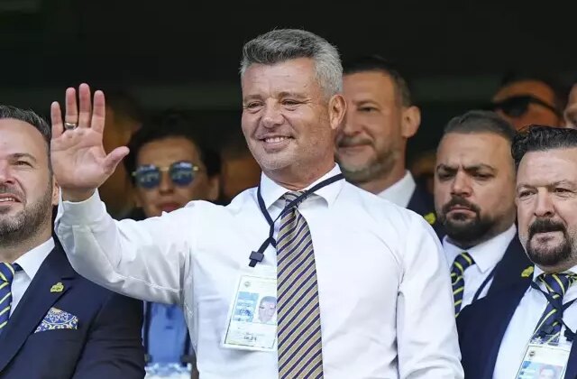 Fenerbahçe Joey Veerman’ın transferi için resmi görüşmelere başladı