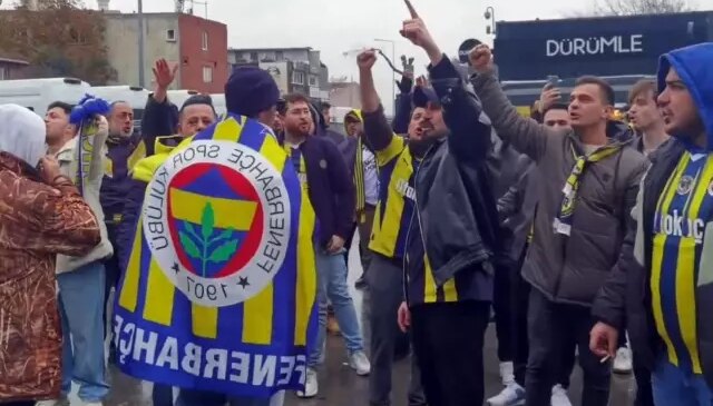Fener taraftarı Çağlayan Adliyesi’nde! İşte atılan sloganlar