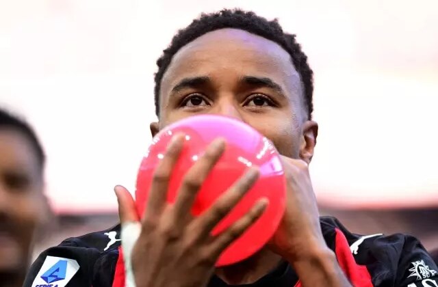 Fenerbahçe ve Galatasaray’la anılan Nkunku takımını tek başına sırtladı