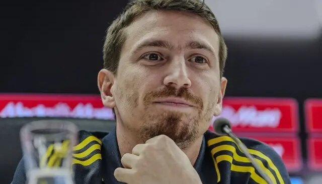 Fenerbahçeli futbolcu Mert Hakan Yandaş, PFDK’ye sevk edildi