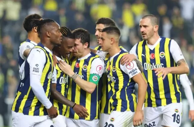 Fenerbahçe’nin eski yıldızı gittiği takımda kral oldu