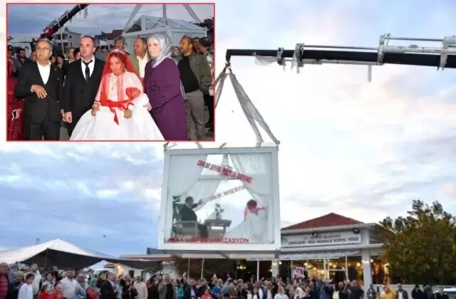 Sıra dışı düğün! Gelin ve damat cam vitrinde gezdirildi