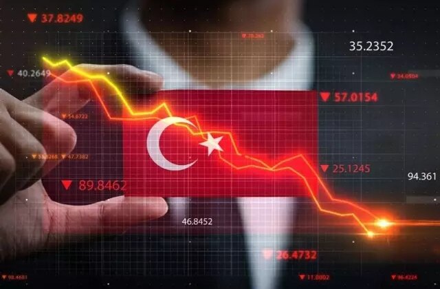 Fitch, Türkiye için büyüme tahminini yükseltti