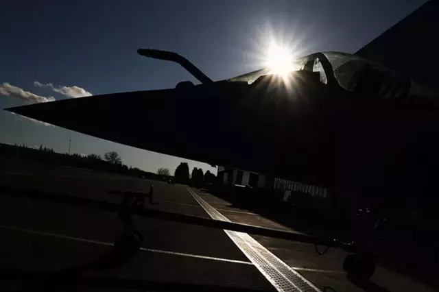 fransa askeri istihbarat ussumuz uzerinde 19339671 1441 o