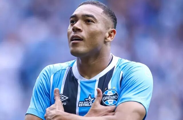 Galatasaray’da hayal kırıklığıydı, gittiği yerde kral oldu! Brezilya’da Vinicius fırtınası