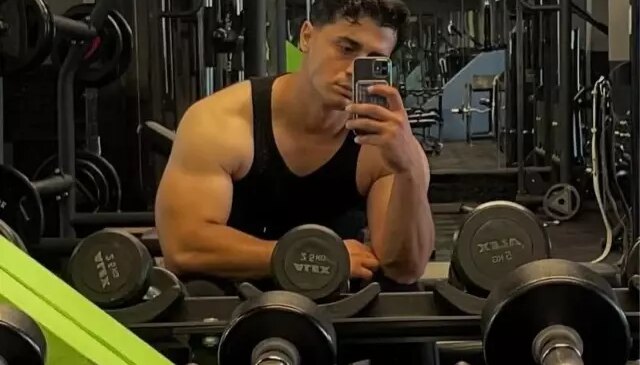 Genç sporcu evinde ölü bulundu