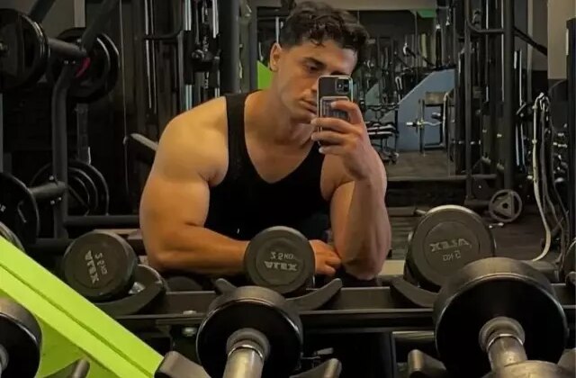 Genç sporcu evinde ölü bulundu