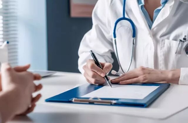 Milyonları ilgilendiren düzenleme! Hastanelere ödenecek ücretler arttı