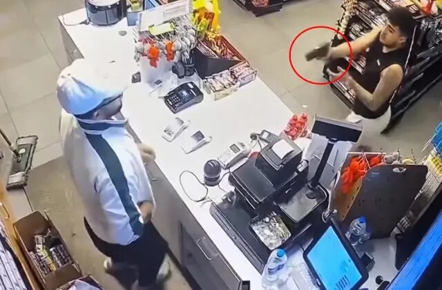 Görüntü Türkiye’den! Silahını çekip acımadan öldürdü