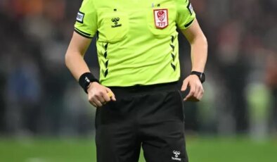 Hakemi darbeden futbolcu ve babası tutuklandı