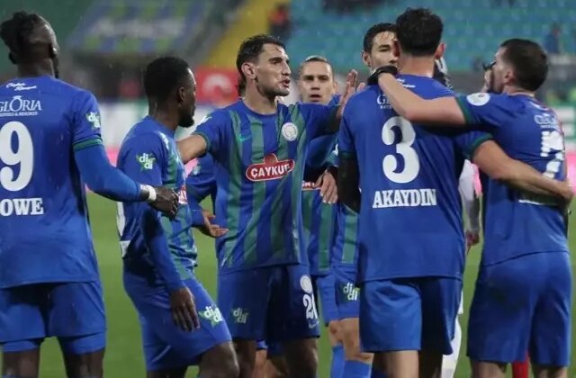 İlk 30 dakikada fişi çektiler! Rize’de gol yağmuru