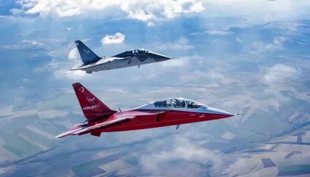 İspanya’ya 30 HÜRJET satışı için imzalar atıldı