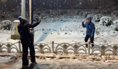 Görüntü İstanbul’dan! Bir anda beyaza büründü